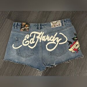 Y2K Ed Hardy shorts ♥️